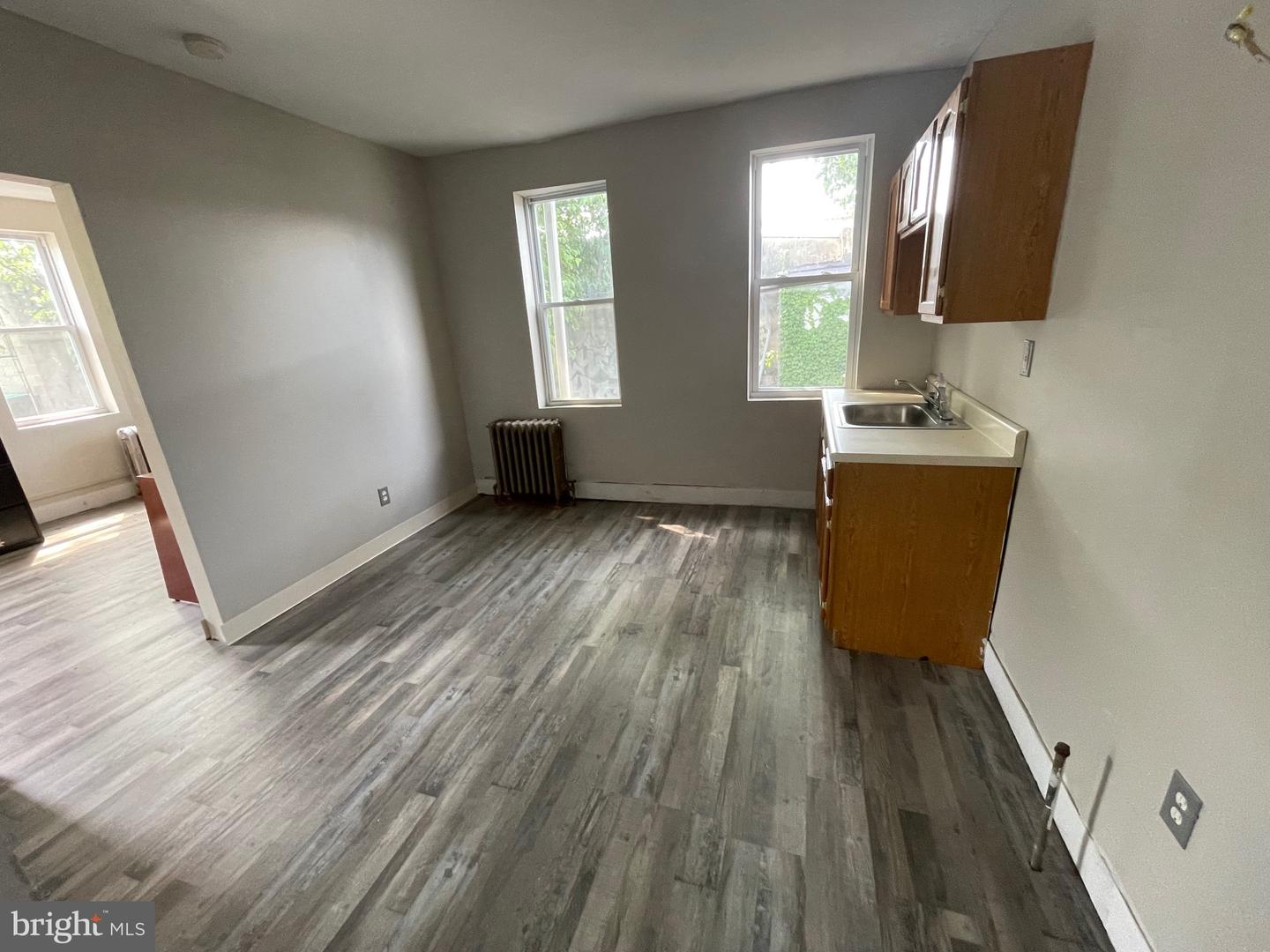 4602 Lancaster Ave Property Photo 4