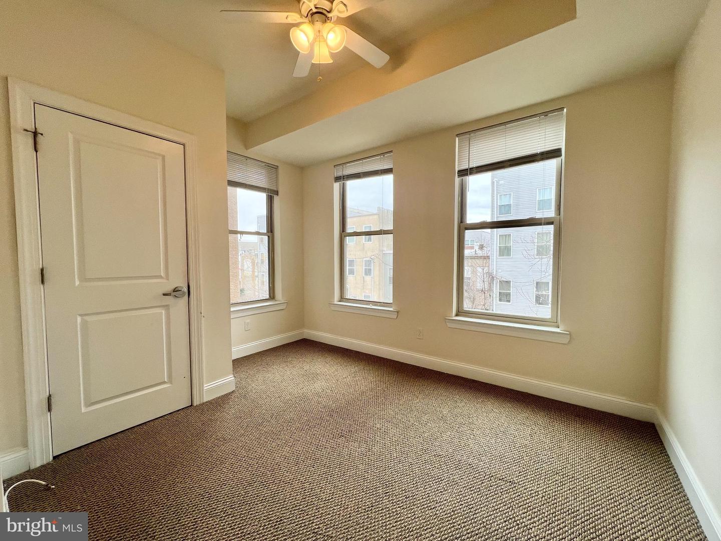 1818-24 N 16th St #4b Property Photo 9