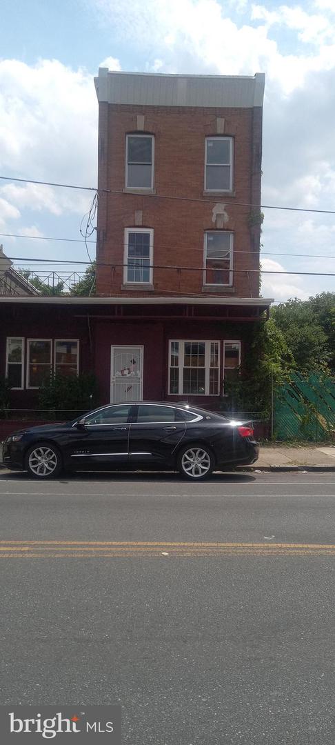 5306-8 HAVERFORD AVE