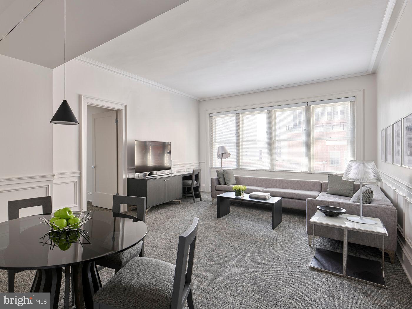 135 S 18th St #penthouse Property Photo 1