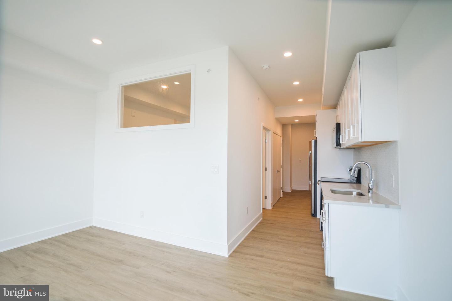 1324 FRANKFORD AVE #UNIT 316 Property Photo 1