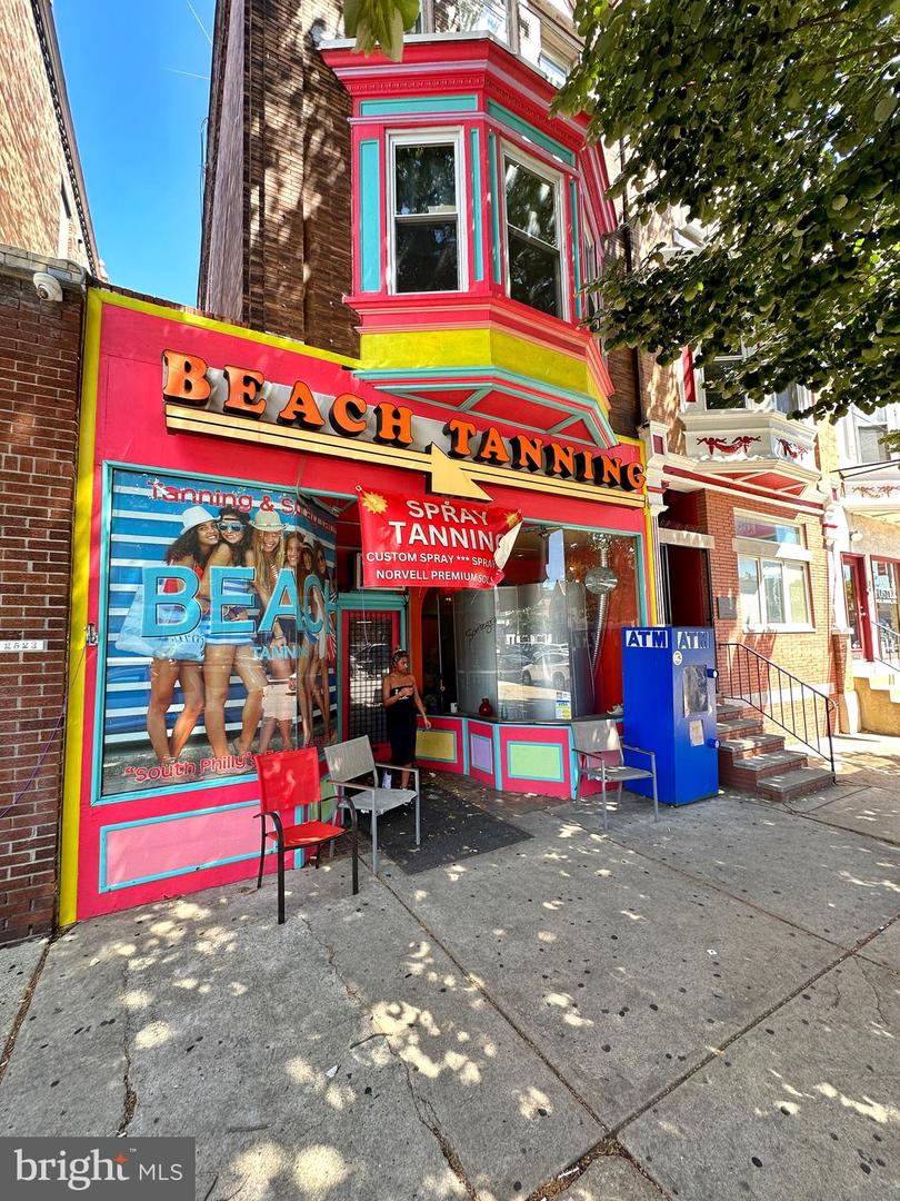 2525 S Broad St Property Photo 1