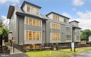 8215 Shawnee St Property Photo 1