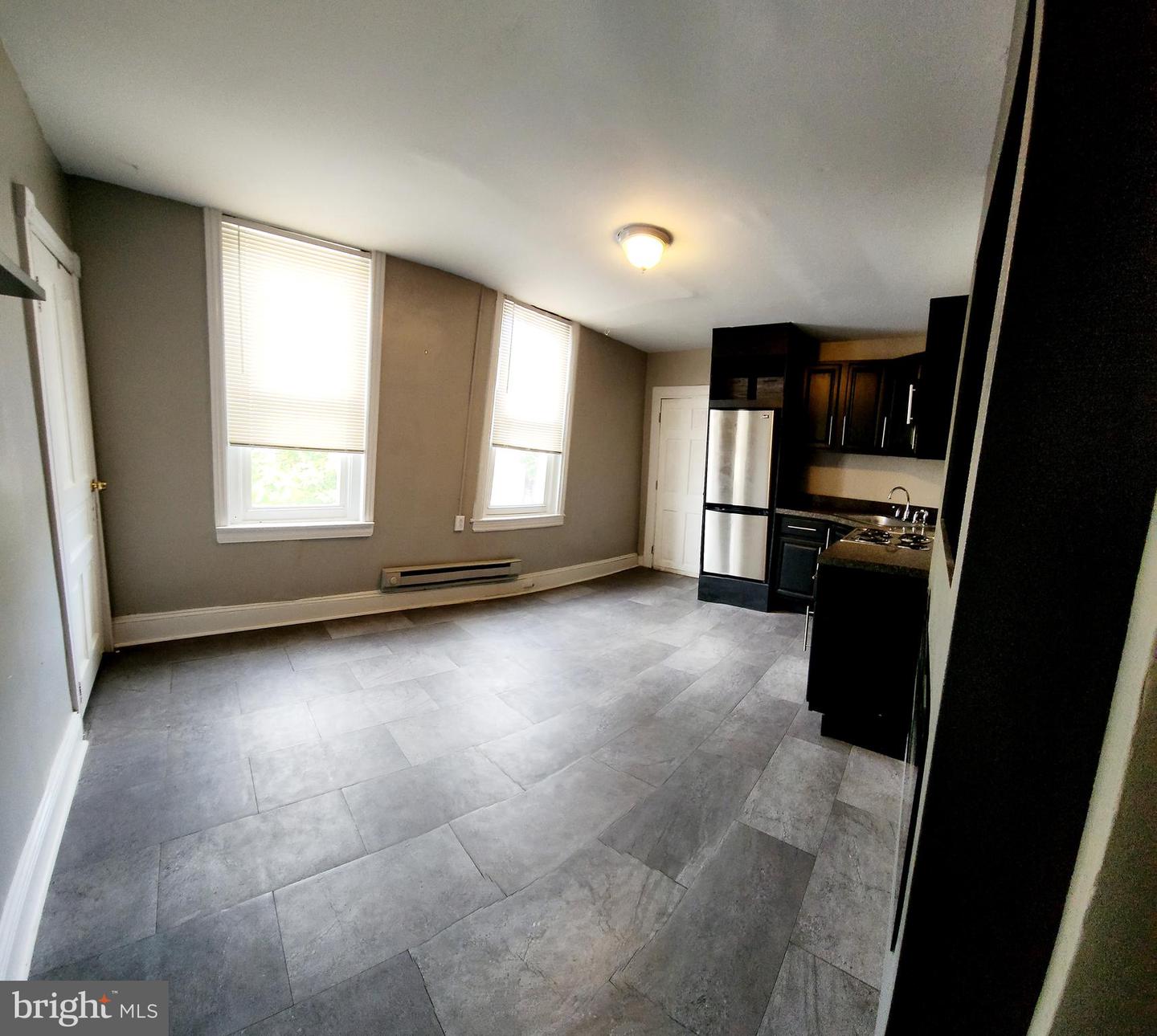2067 W Stella St Property Photo 14