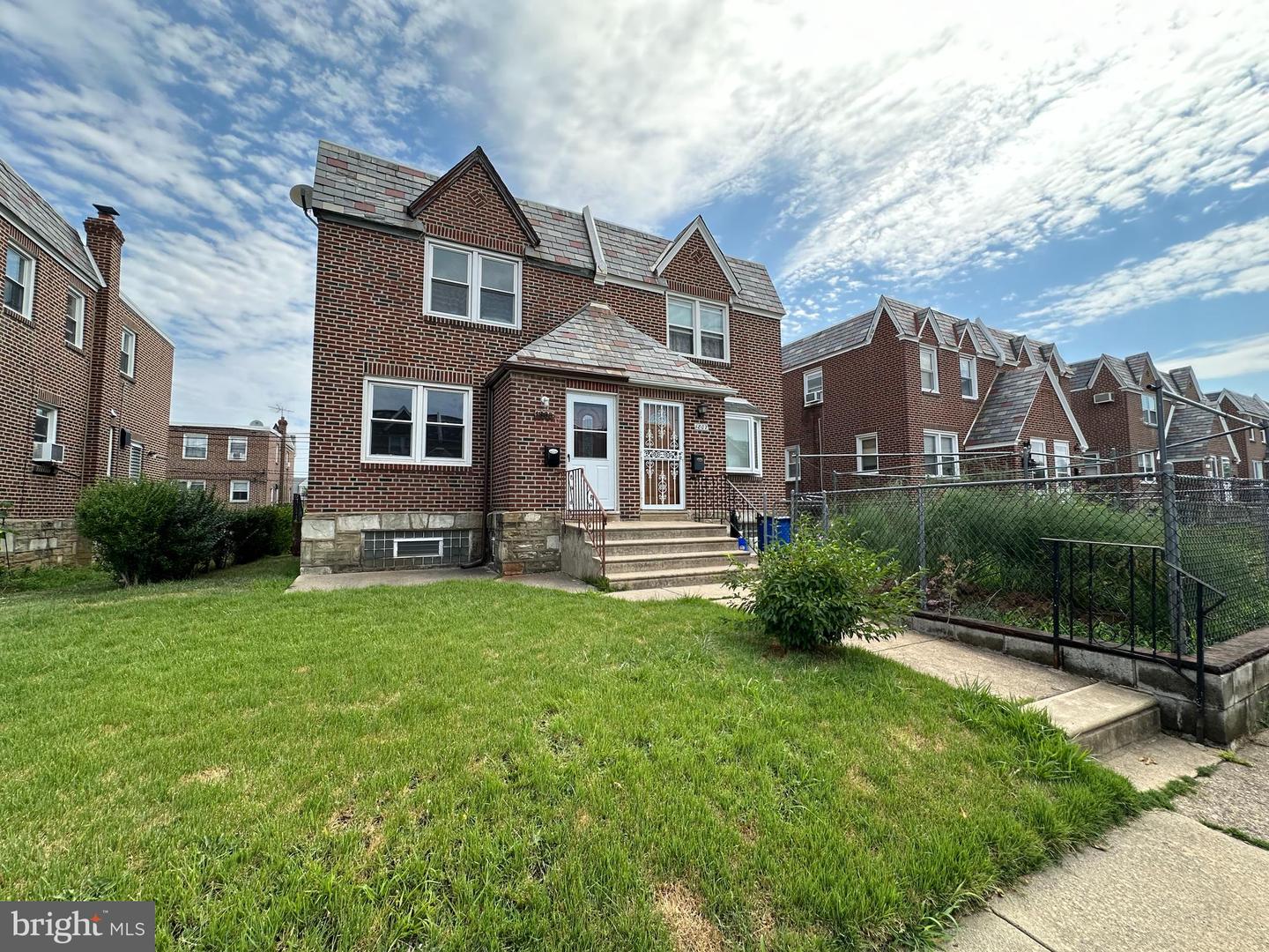 1805 Benson St Property Photo