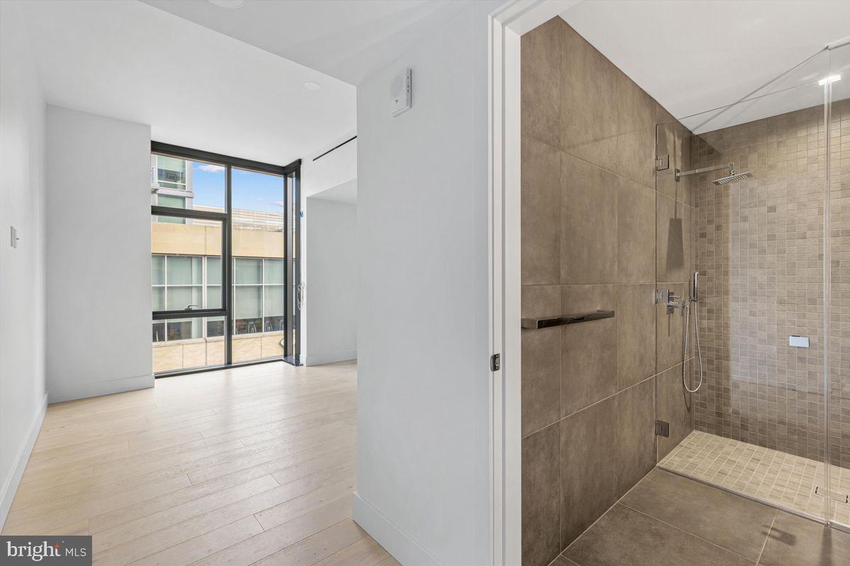 2100 Hamilton Street #3b Property Photo 17