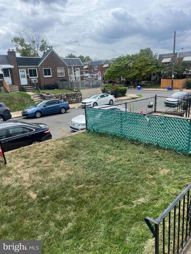 5106 Walker St Property Photo 9