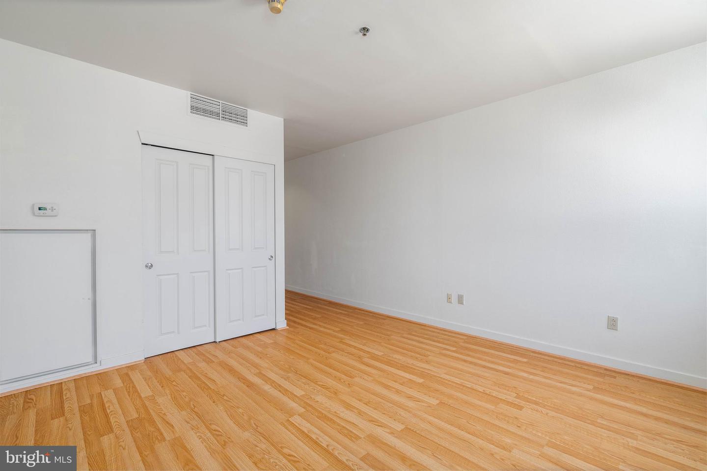 1100 Vine St #415 Property Photo 14