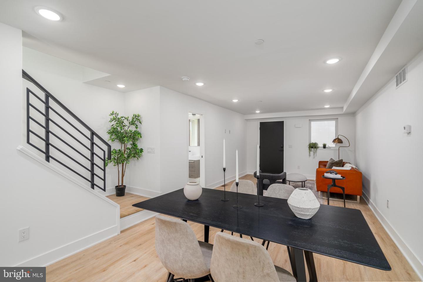 2603-2619 E Boston St Property Photo 39