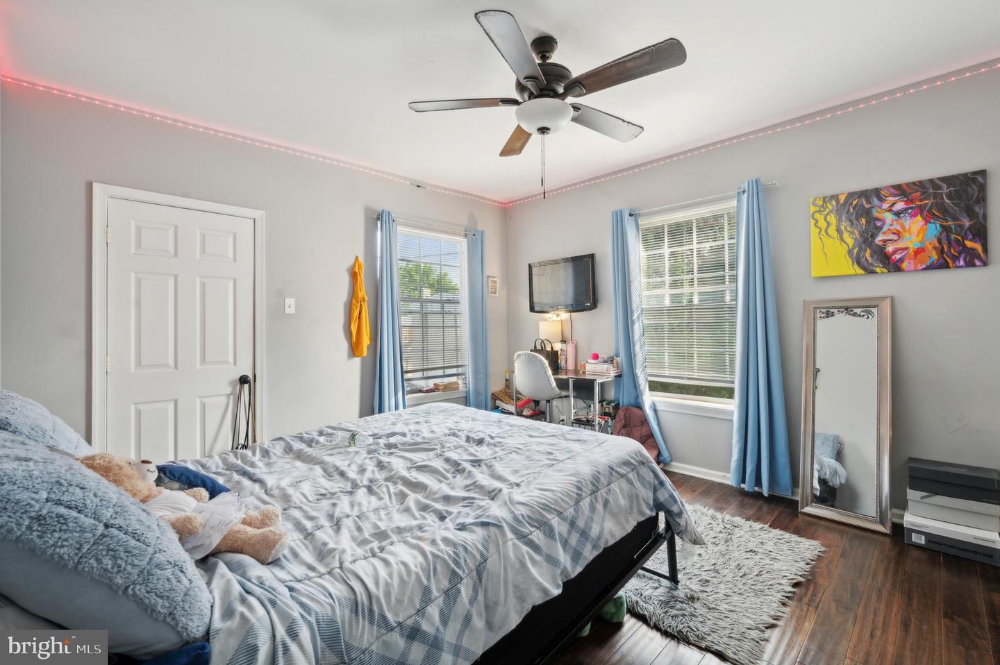 6833 Musgrave St Property Photo 14