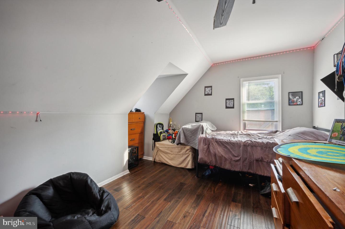 6833 Musgrave St Property Photo 16