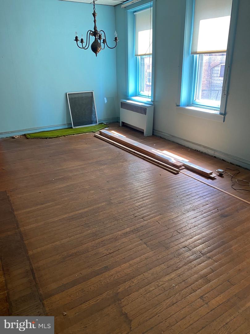 2711-13 E Allegheny Ave Property Photo 32
