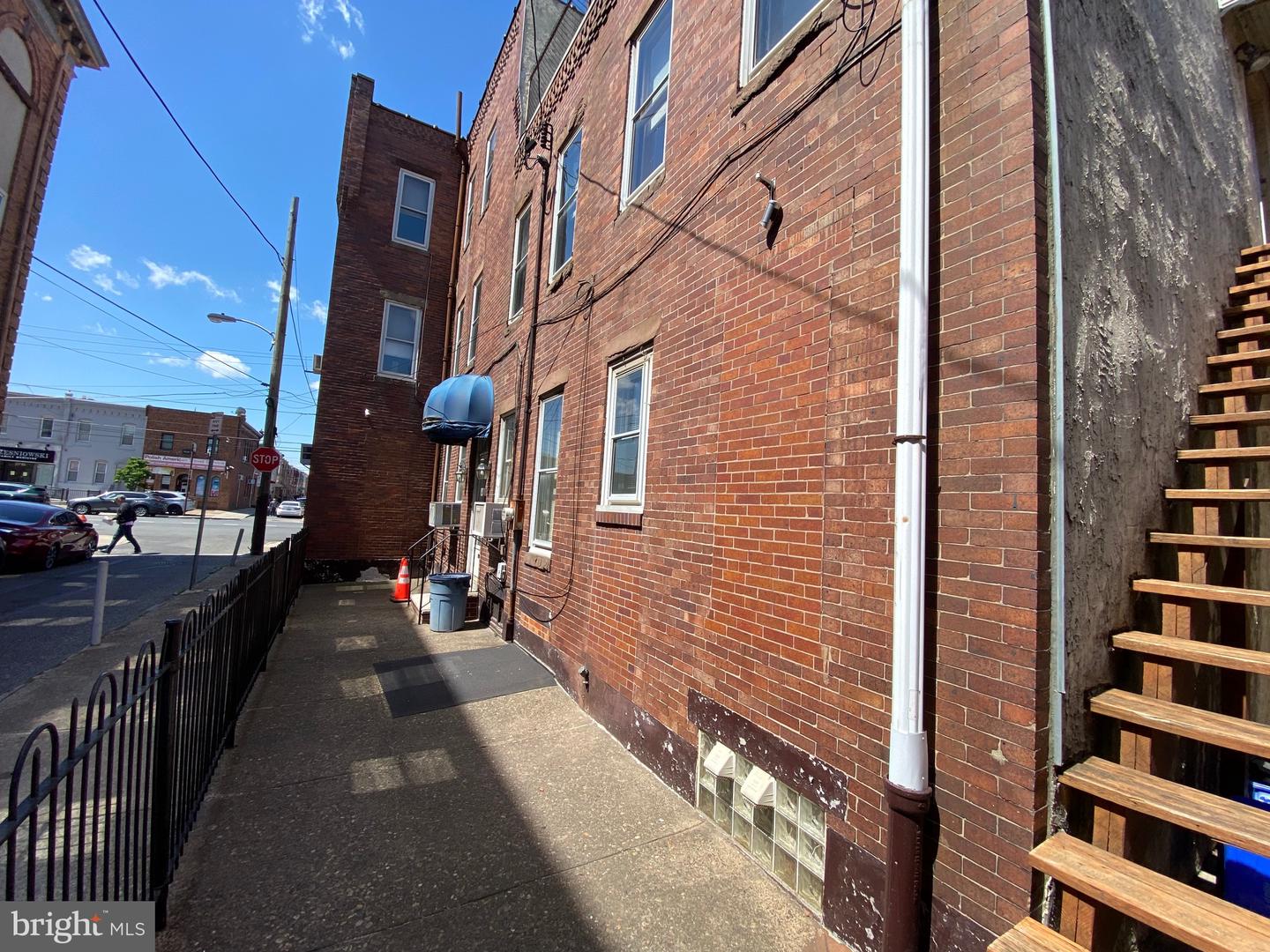 2711-13 E Allegheny Ave Property Photo 47