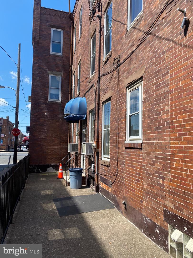 2711-13 E Allegheny Ave Property Photo 48