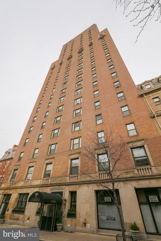 2031 LOCUST #C500 Property Photo 1