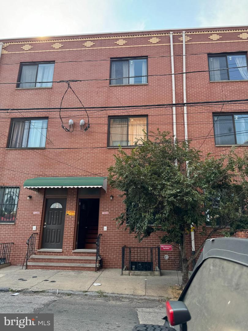 1222 N Carlisle St Property Photo 1