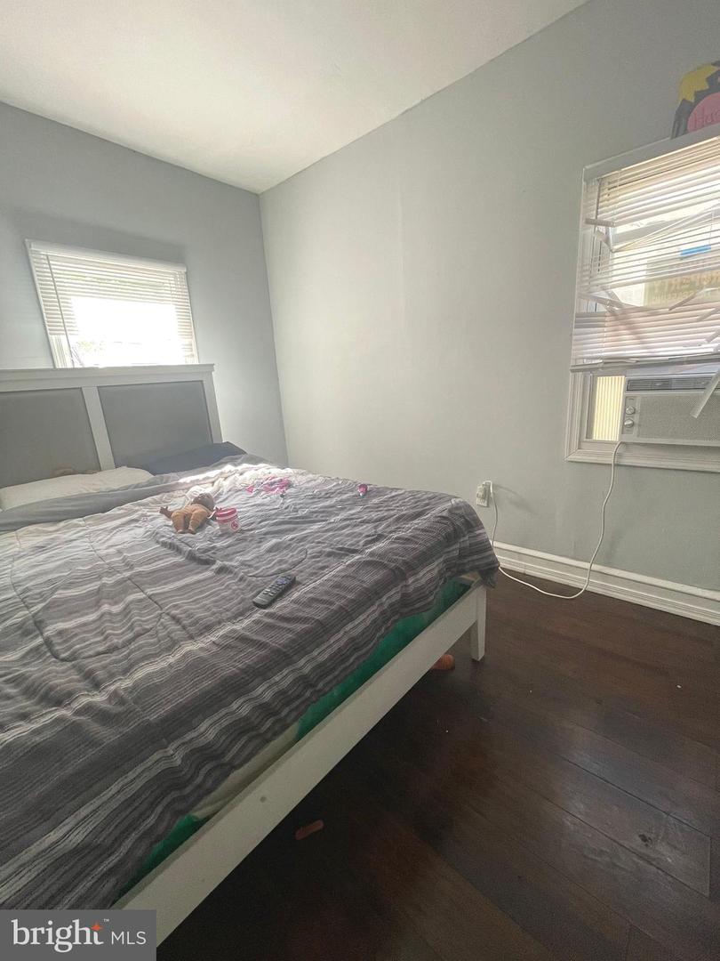 5322 Wayne Ave Property Photo 11
