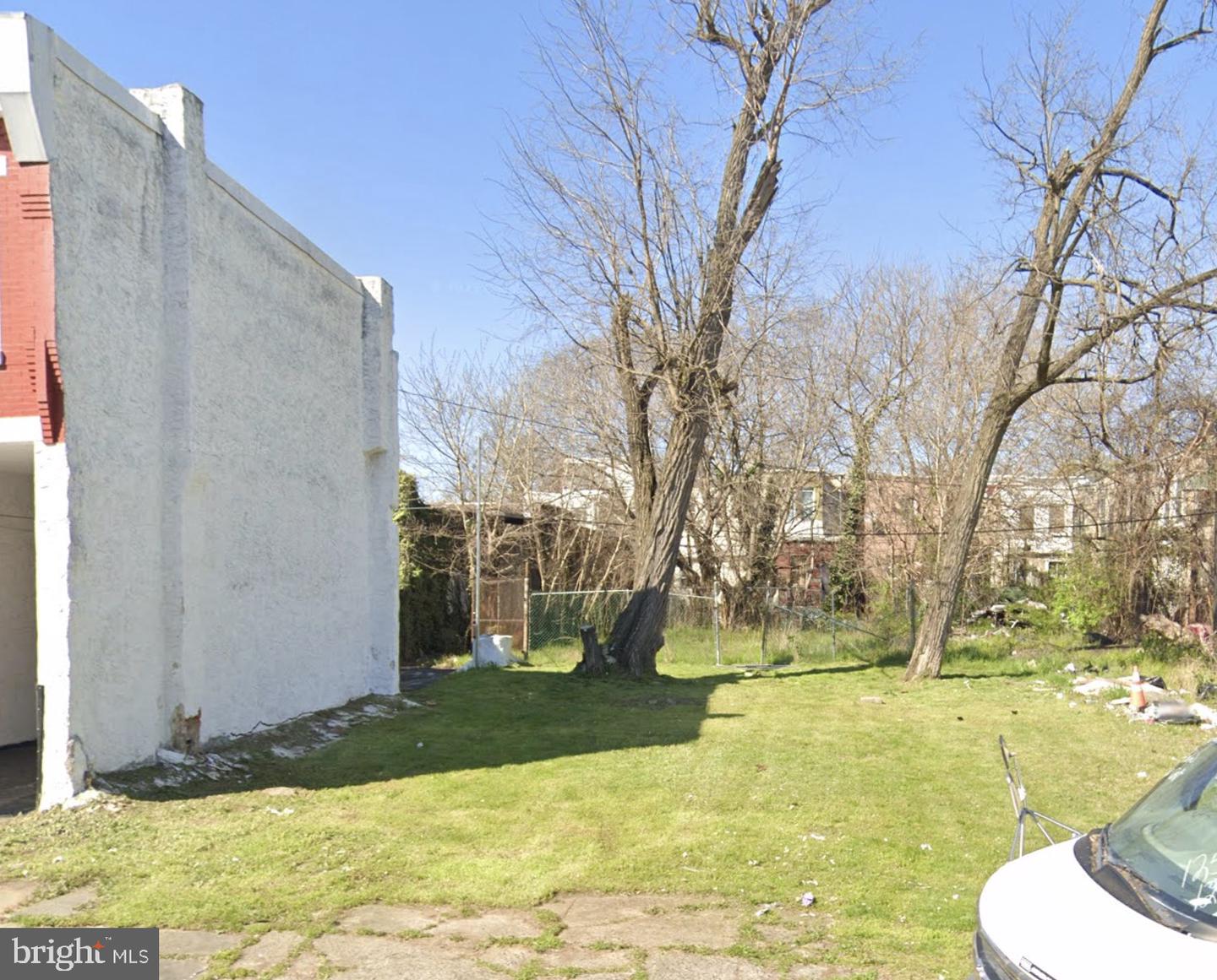2021 W Madison St Property Photo 1
