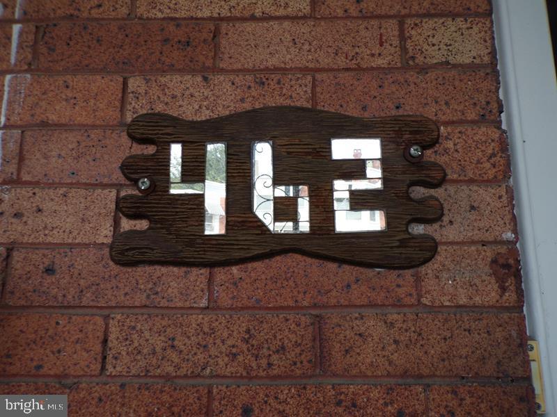 462 E Cosgrove St Property Photo 2