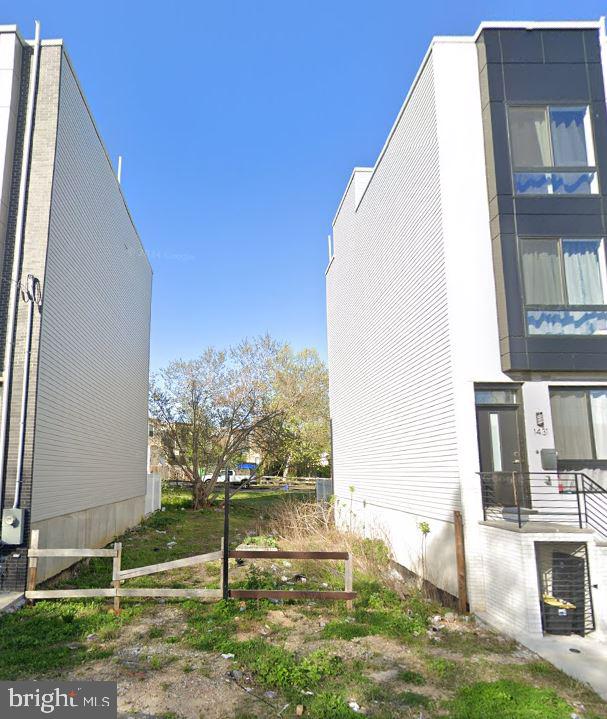 1427 S Hanson St Property Photo 1