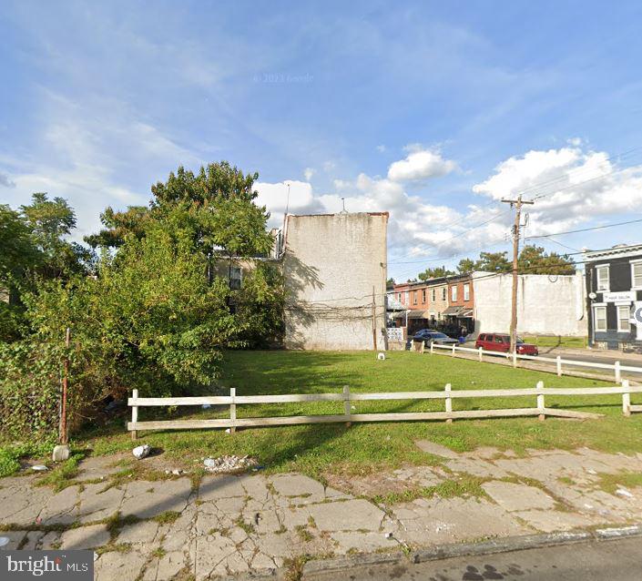 3005 W York St Property Photo 1