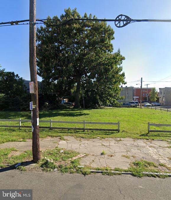 2646 W York St Property Photo 1