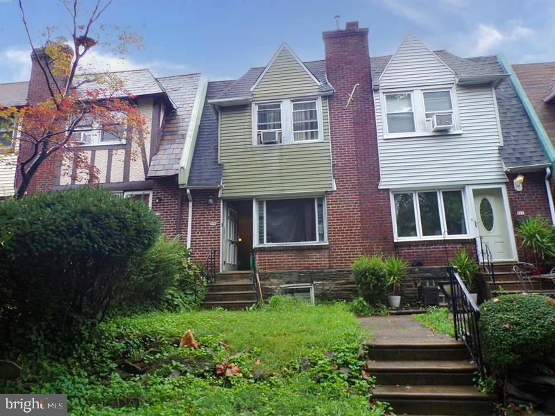 309 E MEEHAN AVE Property Photo 1