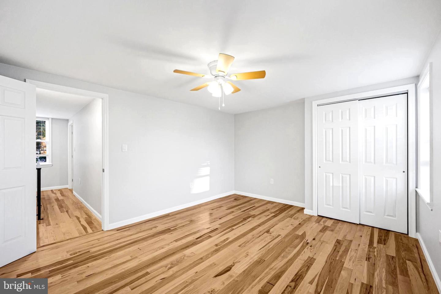 1856 Sepviva St Property Photo 34