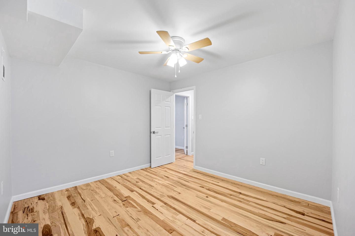 1856 Sepviva St Property Photo 41