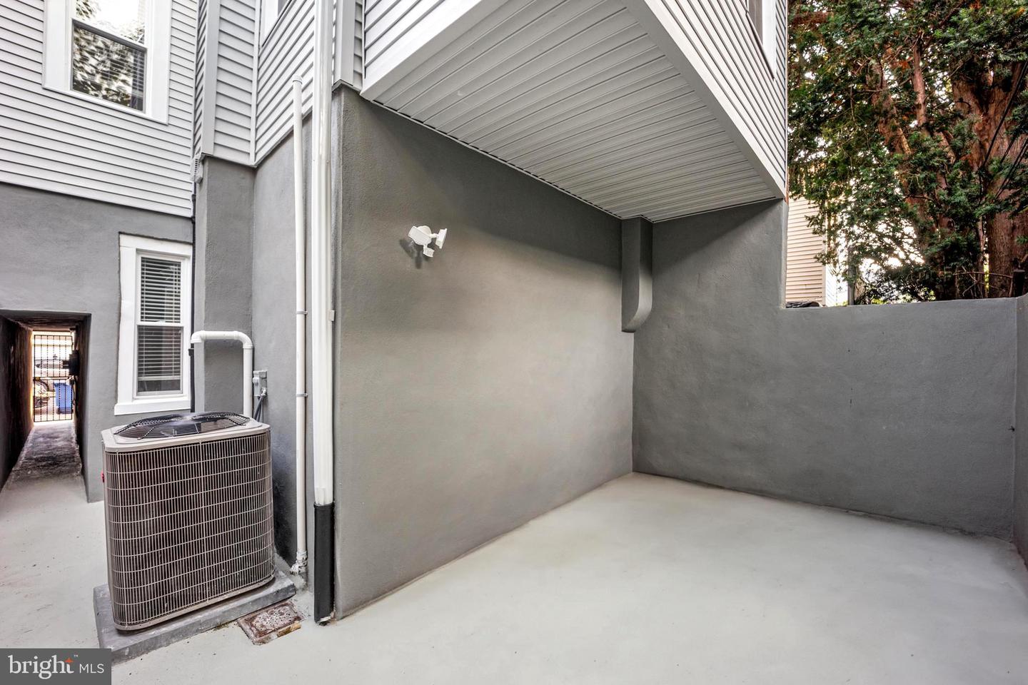1856 Sepviva St Property Photo 51