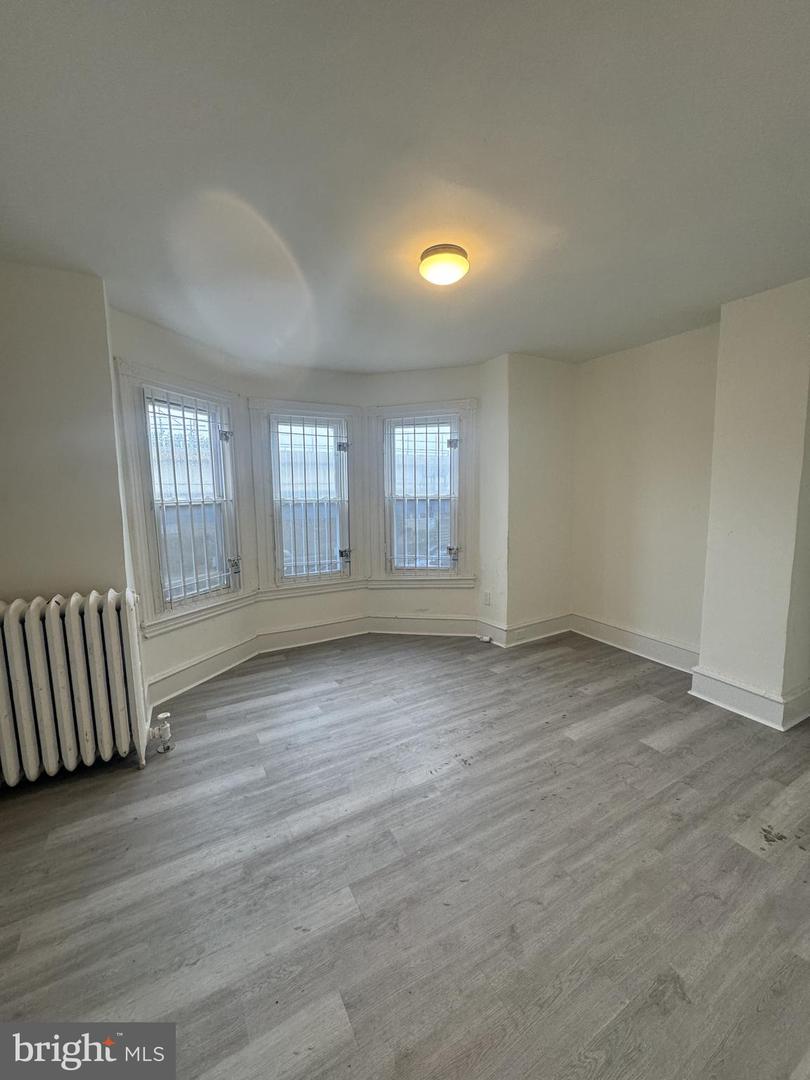 5403 Market St Property Photo 4