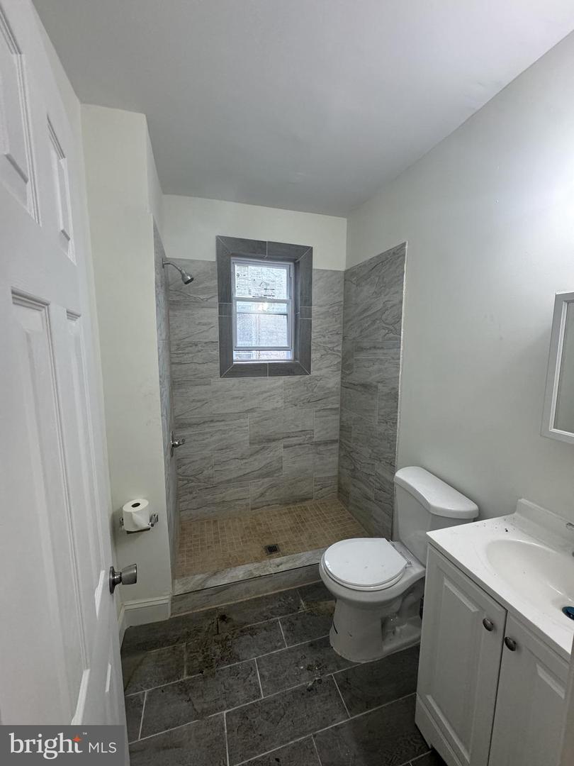 5403 Market St Property Photo 5