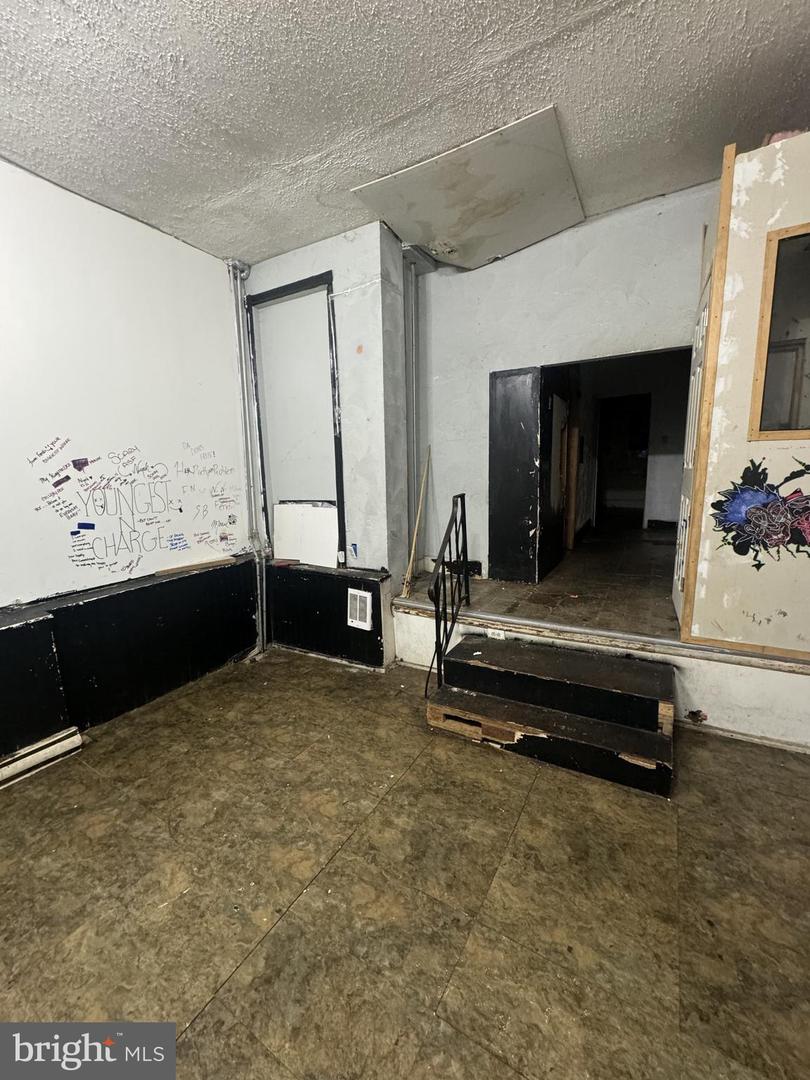 5403 Market St Property Photo 8