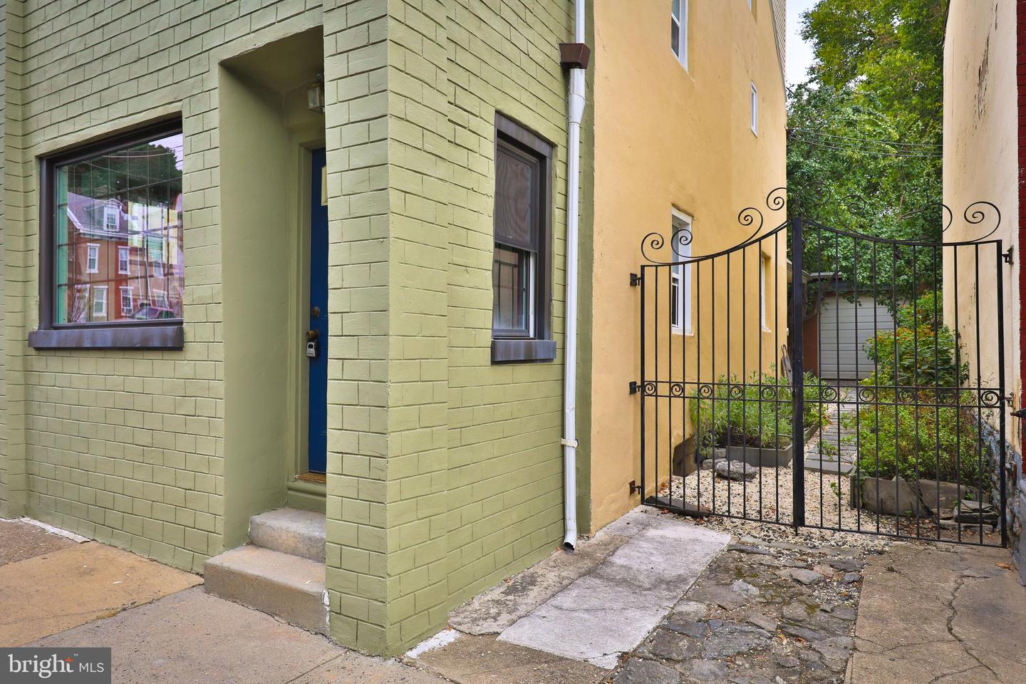 5055 Portico St Property Photo 4