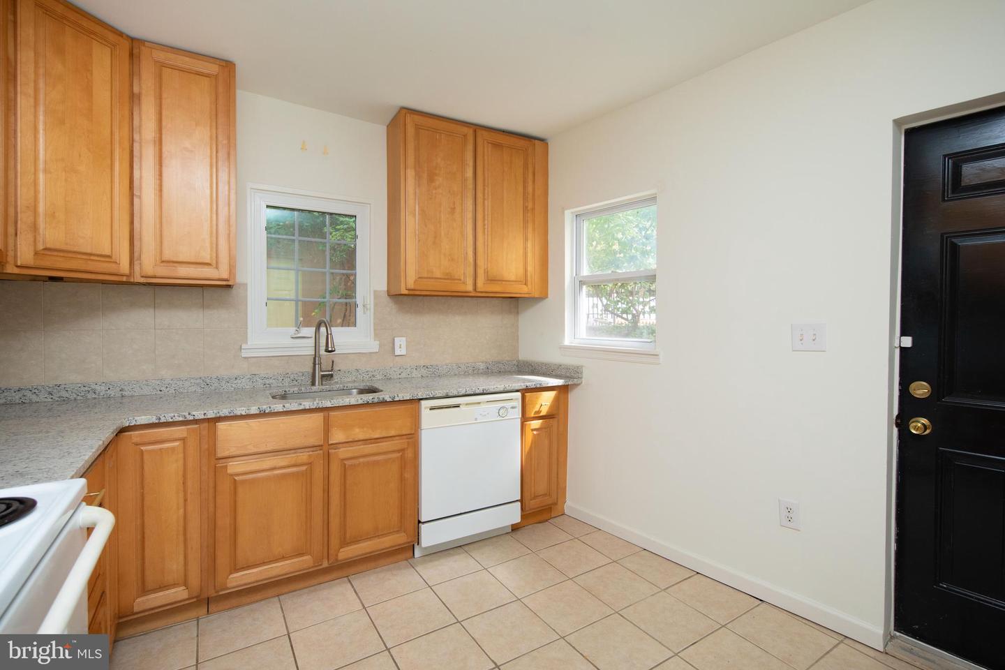 5055 Portico St Property Photo 16