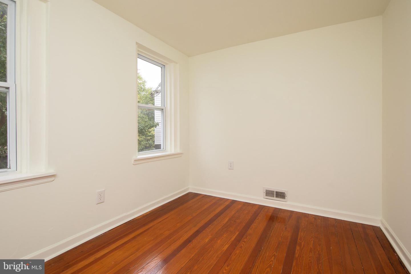5055 Portico St Property Photo 19