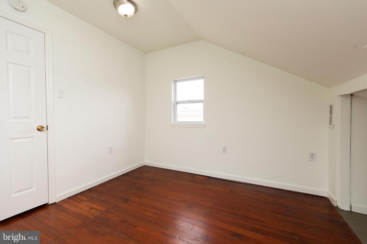 5055 Portico St Property Photo 30