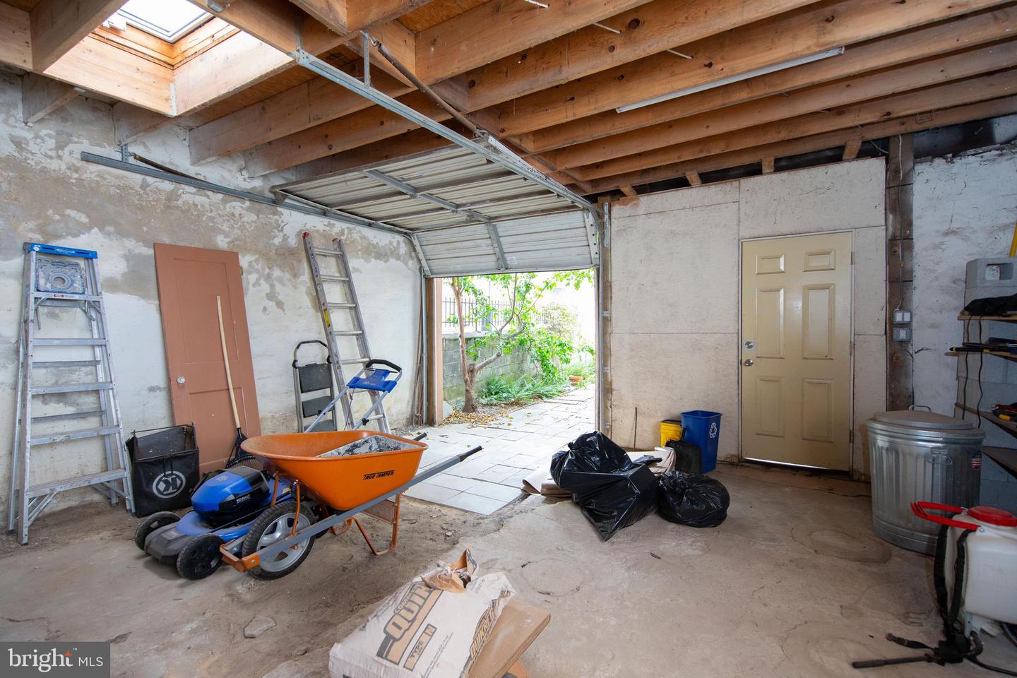 5055 Portico St Property Photo 40