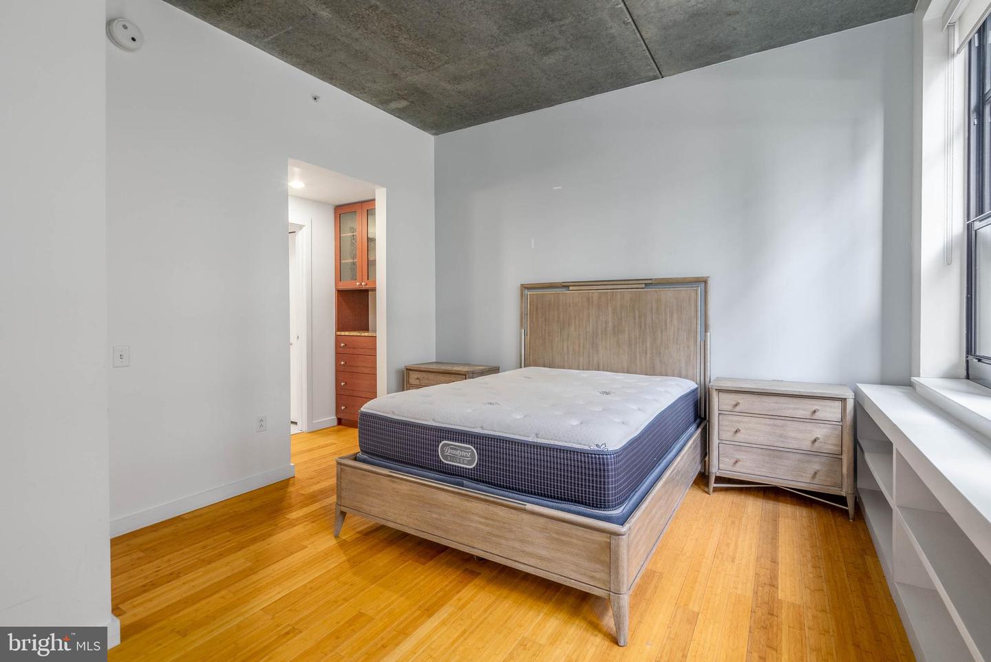 319 Vine St #108 Property Photo 14