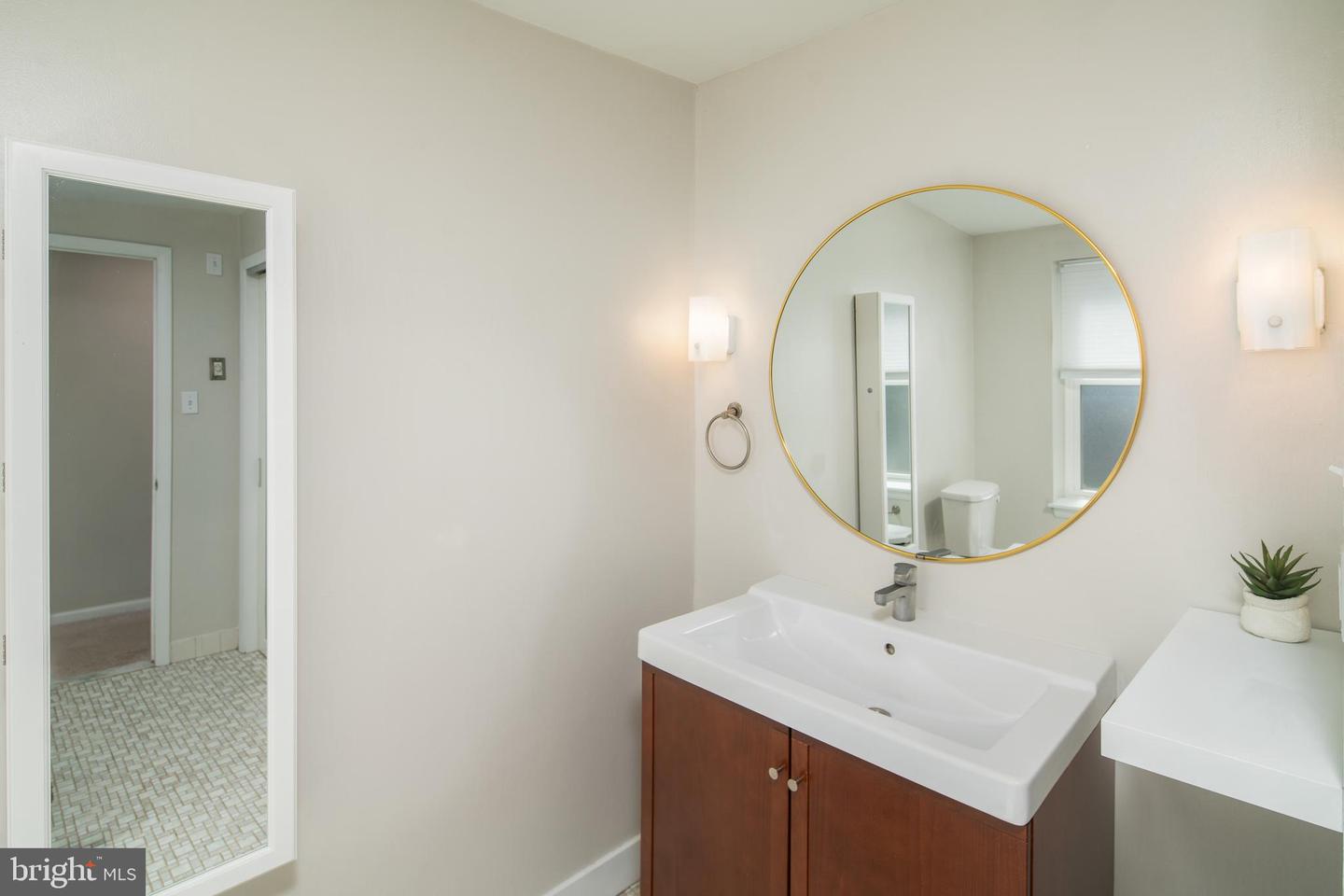 807 S 18th St Property Photo 16