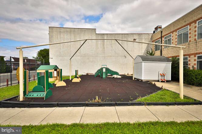 2503-5 Germantown Ave Property Photo 8