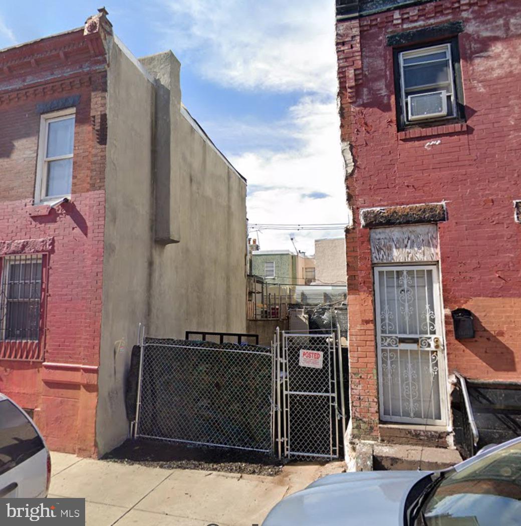 2422 S Sheridan St Property Photo