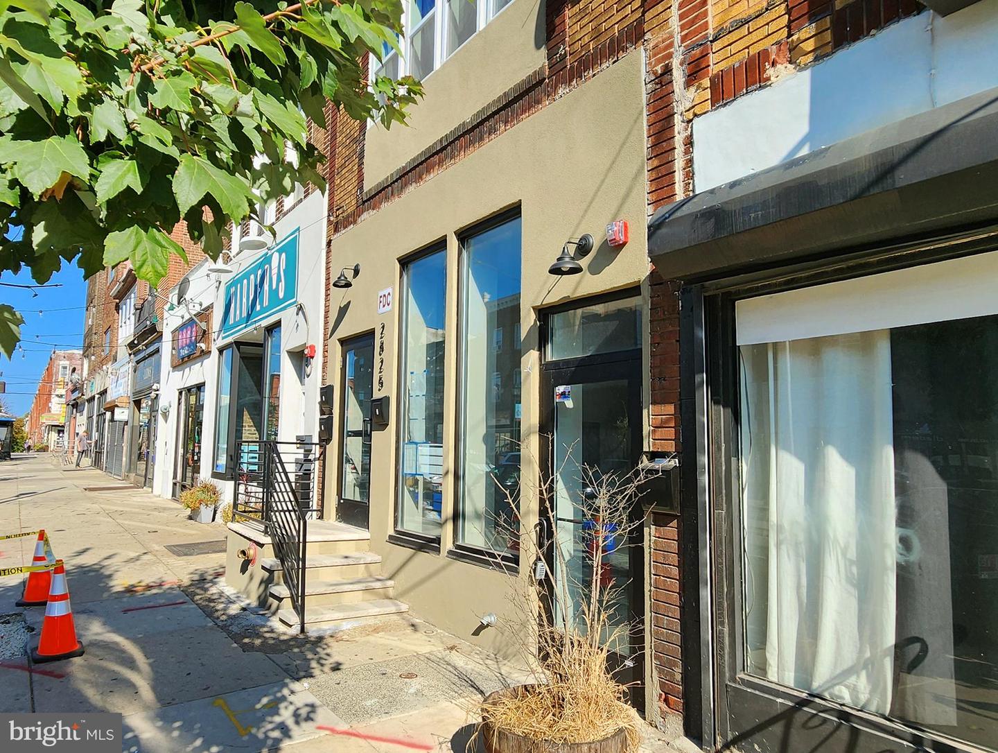 2825 W Girard Ave #commercial Property Photo 2