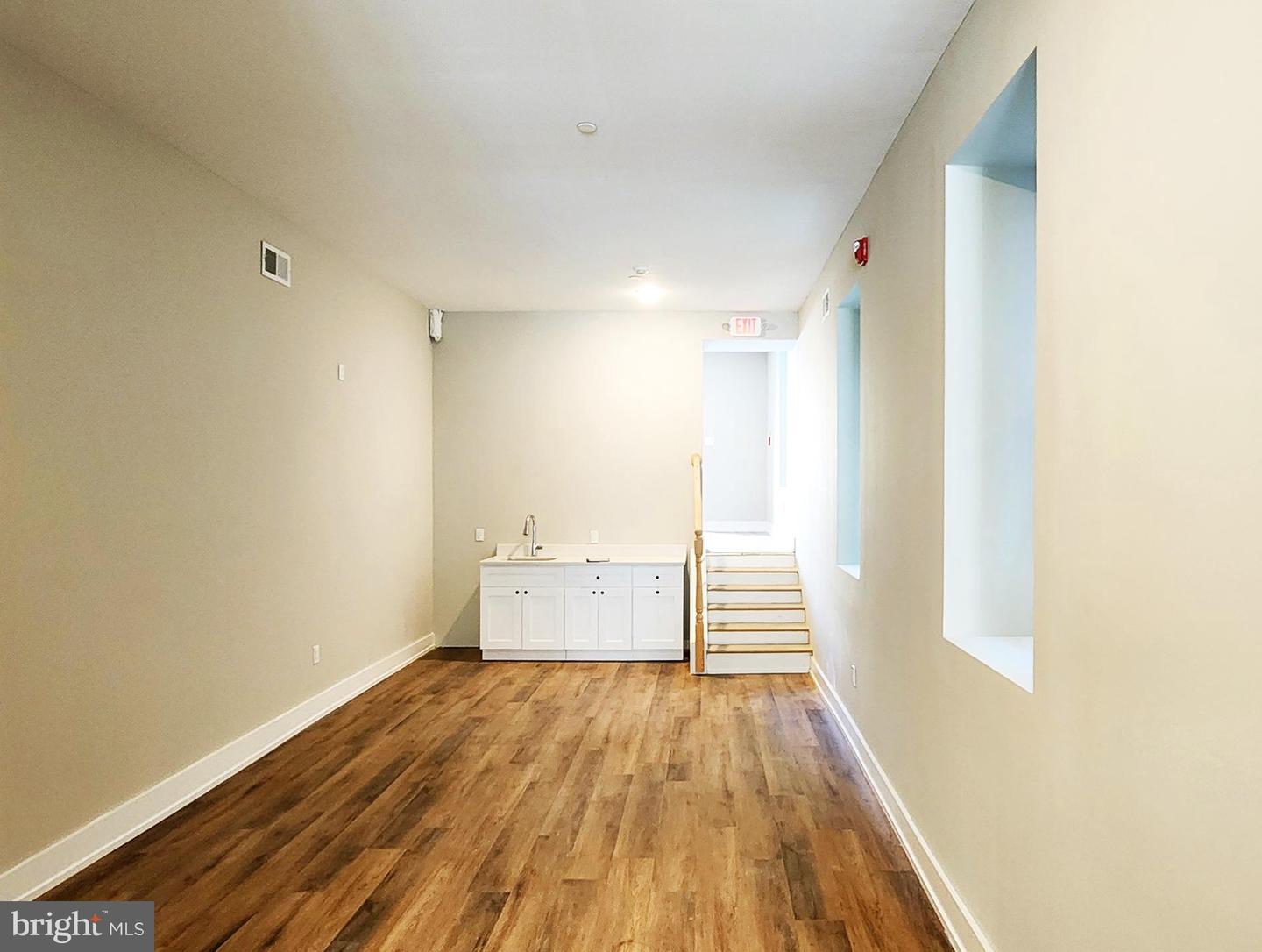 2825 W Girard Ave #commercial Property Photo 5