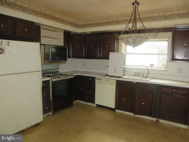 1310 S 6th St Property Photo 3