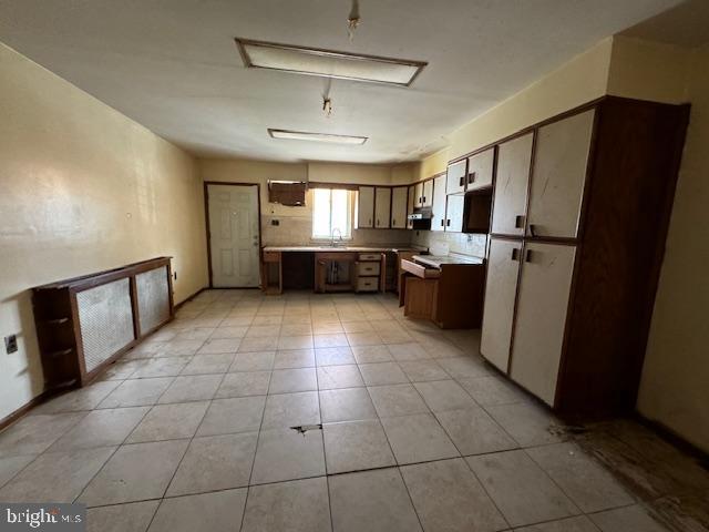 2603 S Shields St Property Photo 8