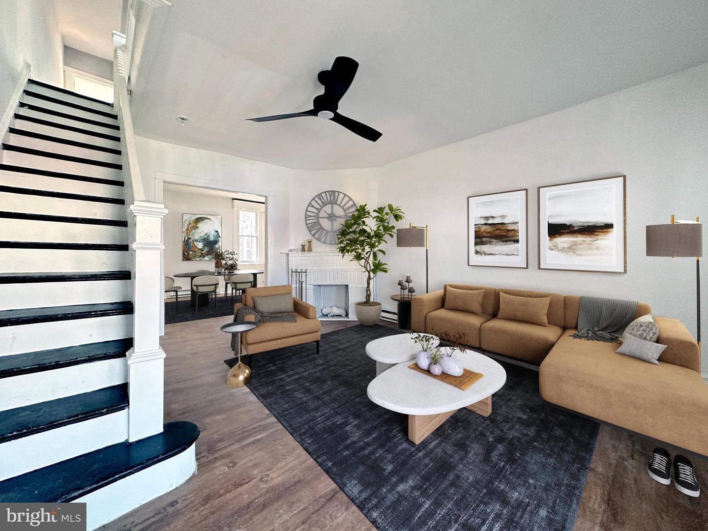 4850 Brown St Property Photo 6