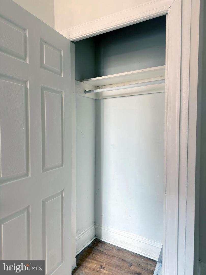 4850 Brown St Property Photo 23