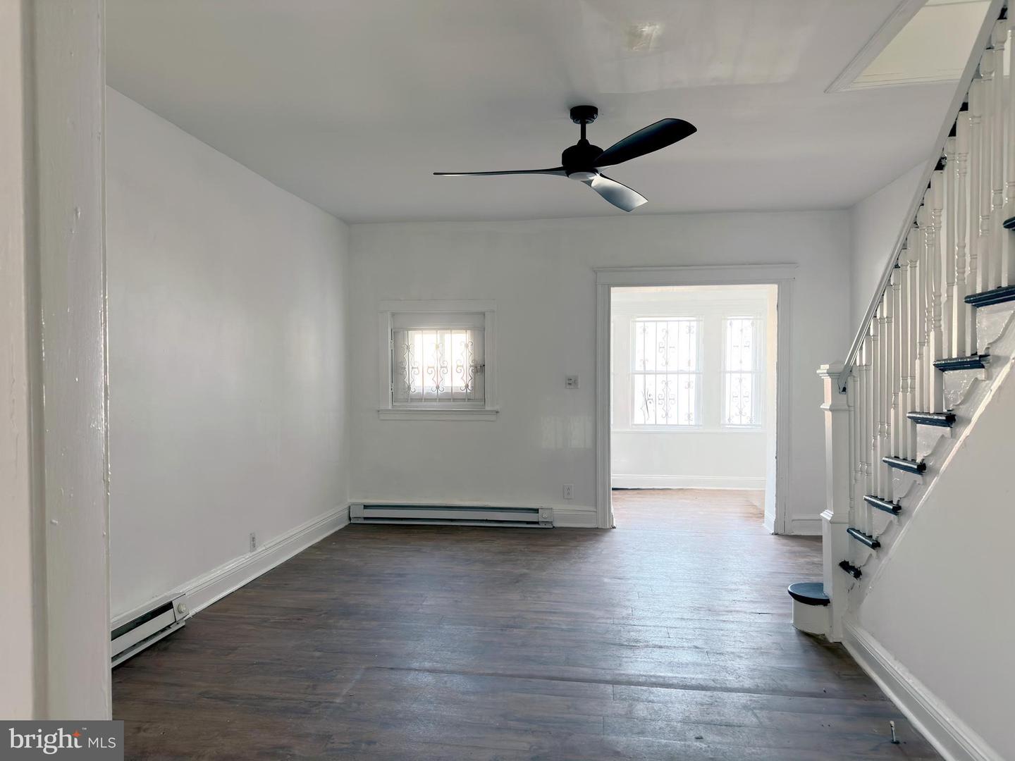 4850 Brown St Property Photo 24