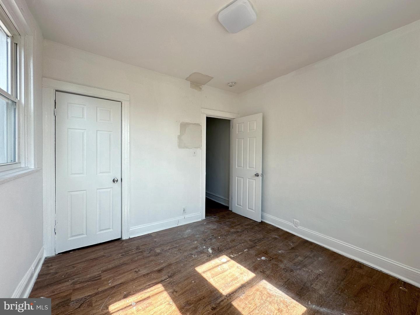 4850 Brown St Property Photo 28